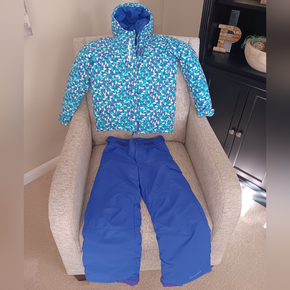 Girl's Columbia Snow or Ski Suit Small 7/8